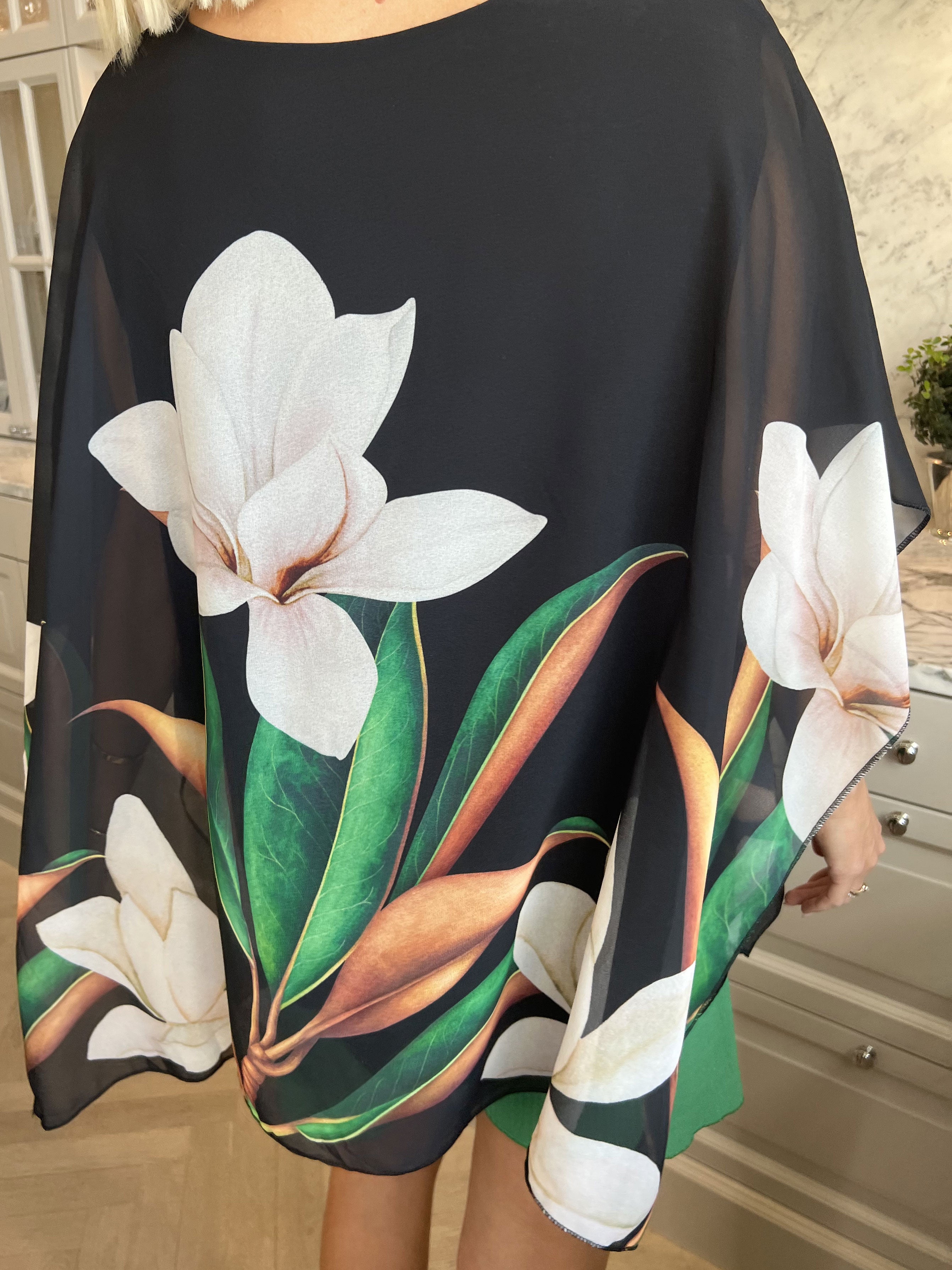 Mian - Farverig tunika med chiffonlag